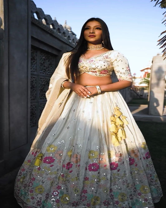 Đěsigner Lehenga -Choli With Dupatta Set