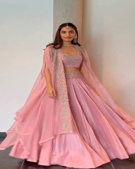 Đěsigner Lehenga -Choli With Shrug